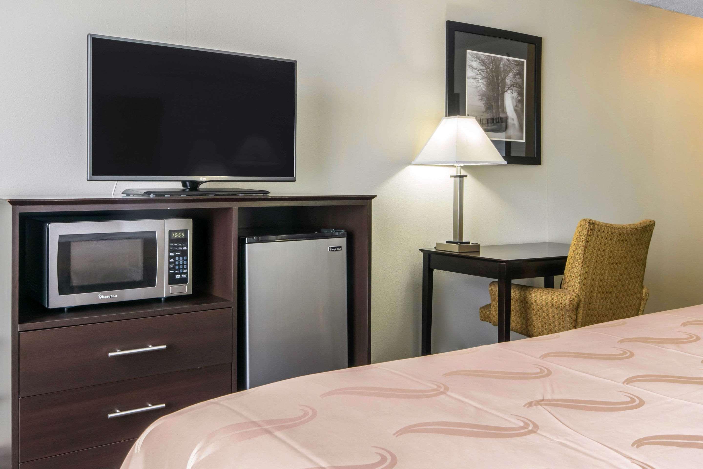 Quality Inn & Suites Horse Cave Exterior foto