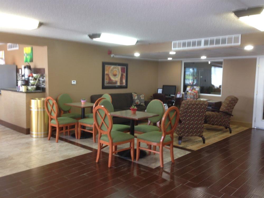 Quality Inn & Suites Horse Cave Exterior foto